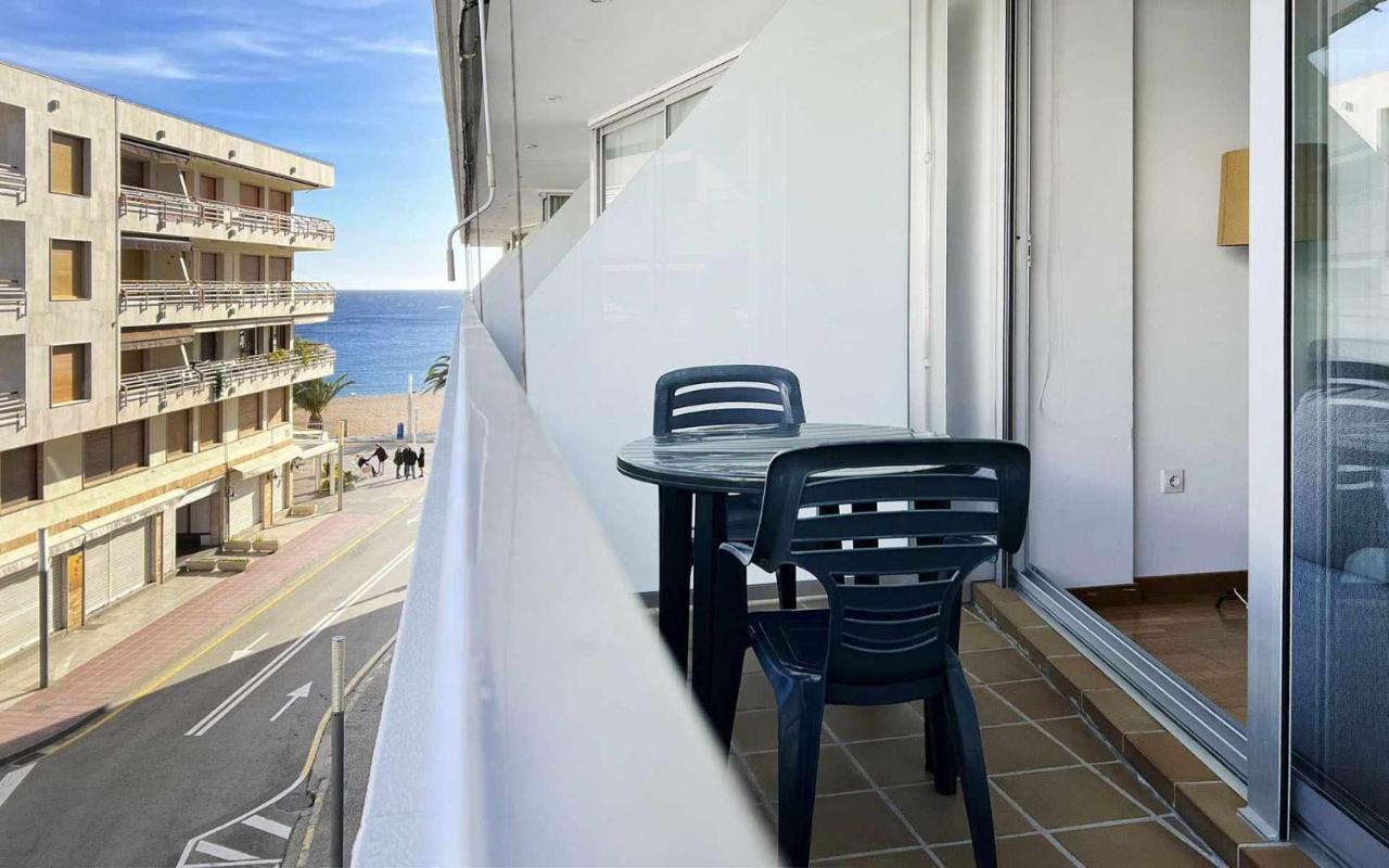 Apartamento Ancora primera linea de playa para 6 personas en Tossa de Mar Exterior foto